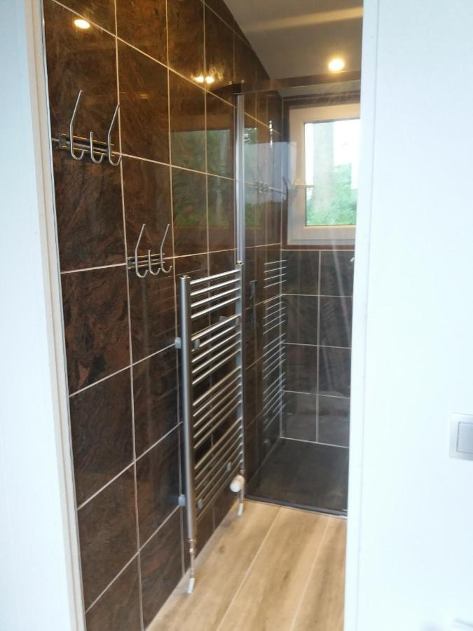Luxe Bungalow Op Rustig Vakantiepark. Dronrijp Exterior photo
